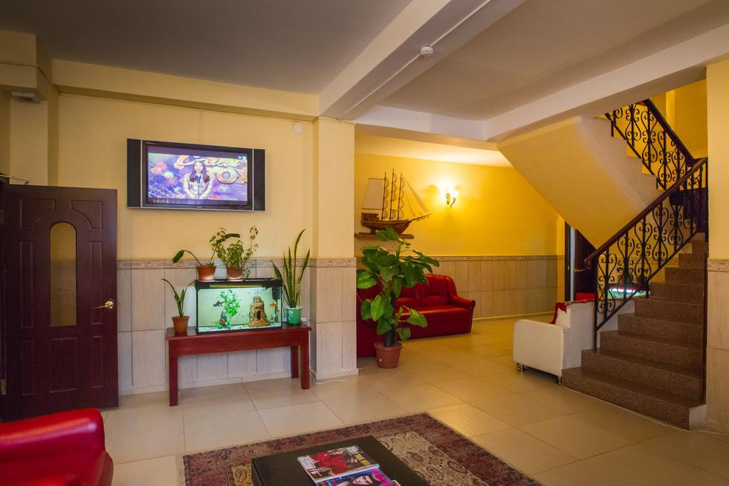 Diar Hotel Atyraū Exterior foto