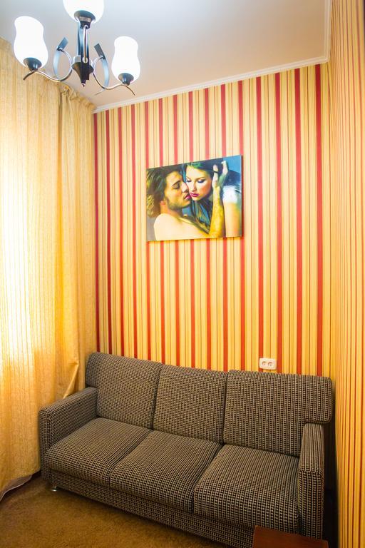 Diar Hotel Atyraū Quarto foto